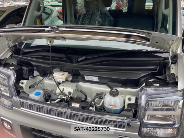 Suzuki EVERY WAGON 2025-03 8527617-26