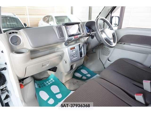 Suzuki EVERY WAGON 2018-12 8563705-16