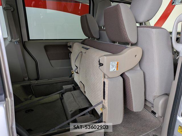Suzuki EVERY WAGON 2014-04 8629179-16