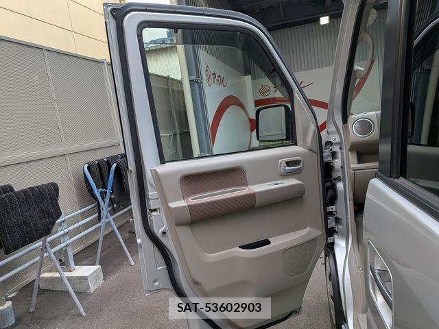 Suzuki EVERY WAGON 2014-04 8629179-28