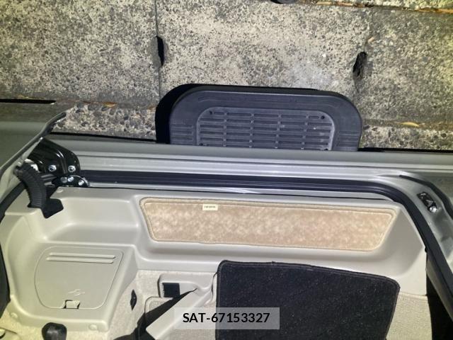Suzuki EVERY WAGON 2025-01 8661851-26