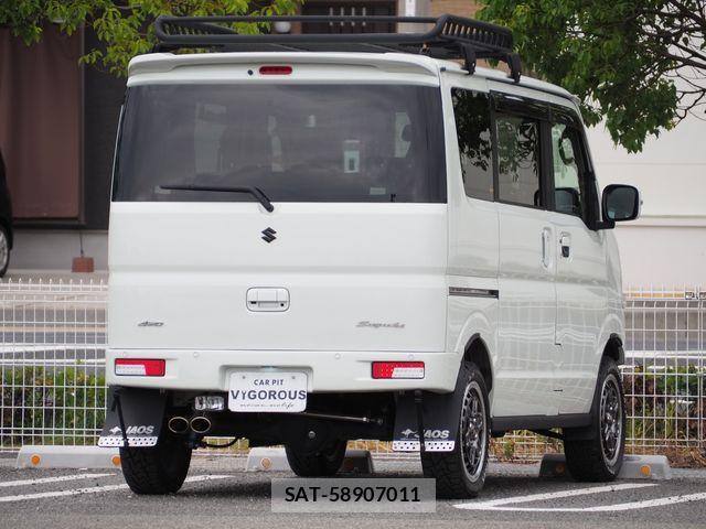 Suzuki EVERY WAGON 2023-04 8746164-12