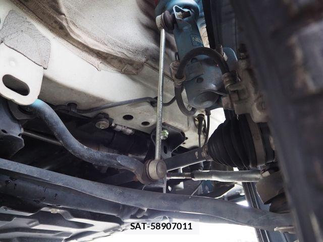 Suzuki EVERY WAGON 2023-04 8746164-29