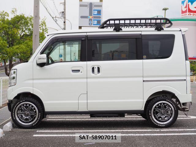 Suzuki EVERY WAGON 2023-04 8746164-8