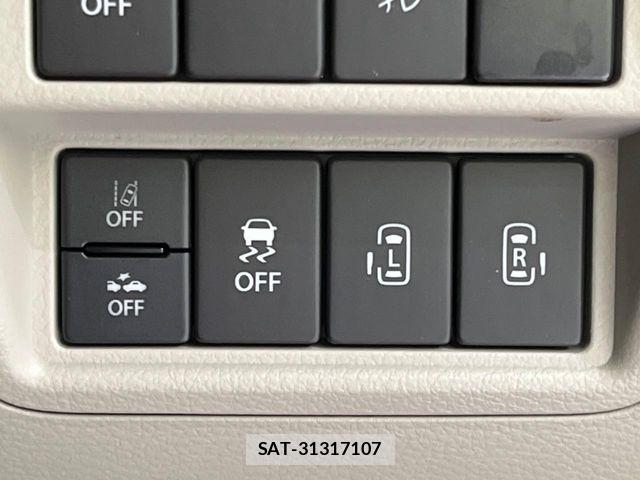 Suzuki EVERY WAGON 2023-12 8797643-4