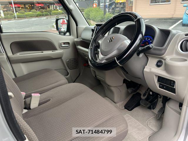Suzuki EVERY WAGON 2016-11 8831882-11
