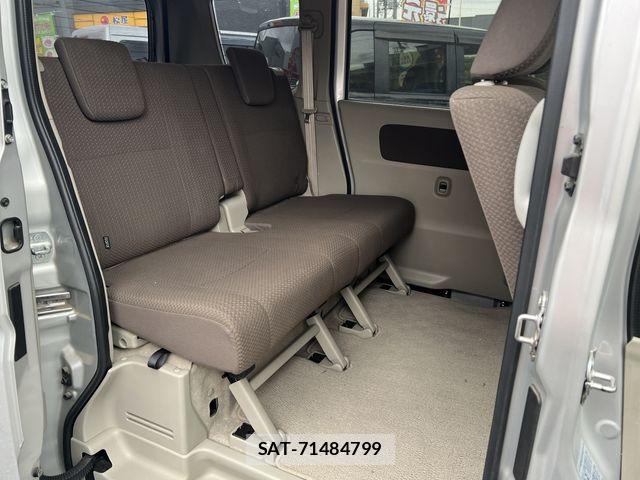Suzuki EVERY WAGON 2016-11 8831882-13
