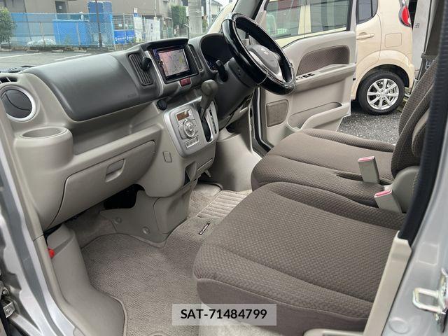 Suzuki EVERY WAGON 2016-11 8831882-14