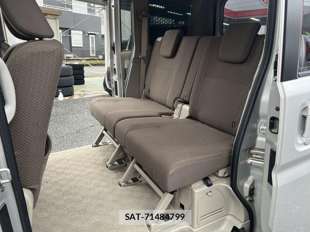 Suzuki EVERY WAGON 2016-11 8831882-16