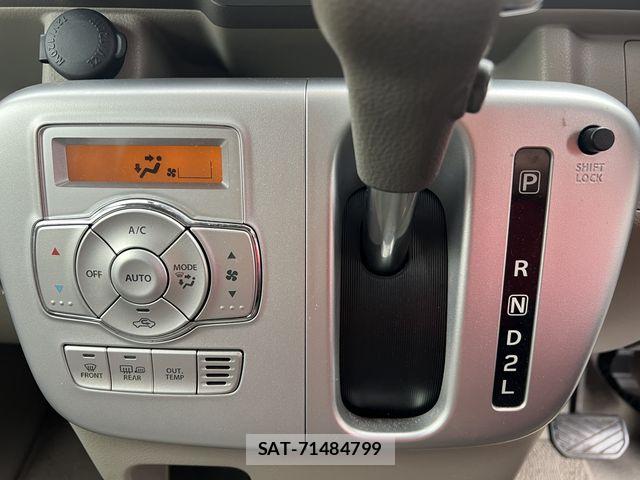 Suzuki EVERY WAGON 2016-11 8831882-21