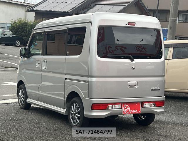 Suzuki EVERY WAGON 2016-11 8831882-6