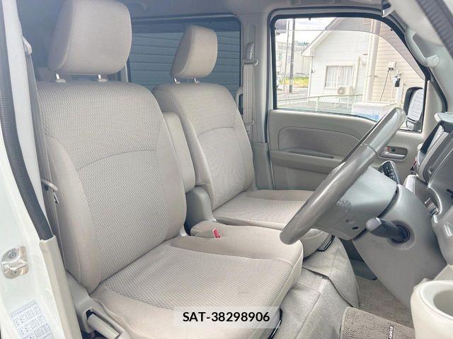 Suzuki EVERY WAGON 2023-09 8872193-12