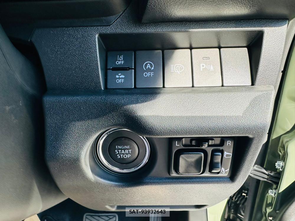 Suzuki JIMNY SIERRA 2025-02 760862-13