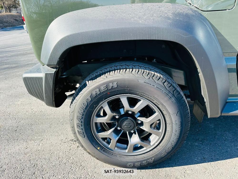 Suzuki JIMNY SIERRA 2025-02 760862-22