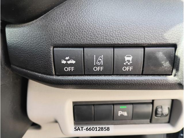 Suzuki SWIFT 2024-04 4988630-11