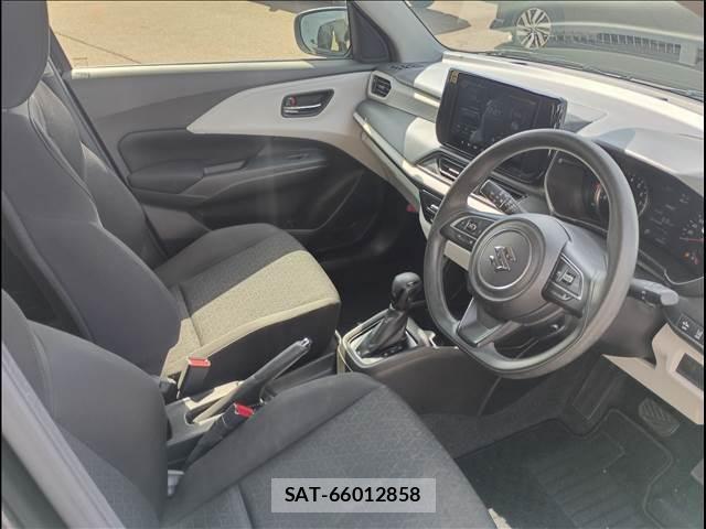 Suzuki SWIFT 2024-04 4988630-24