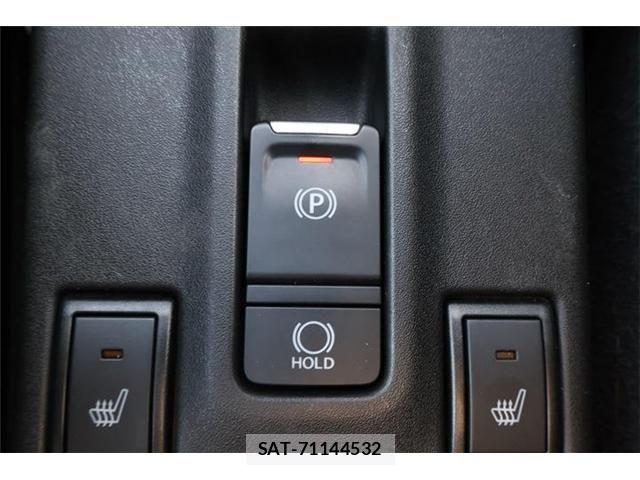 Suzuki SWIFT 2023-12 6020193-20