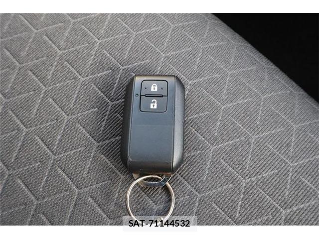 Suzuki SWIFT 2023-12 6020193-22