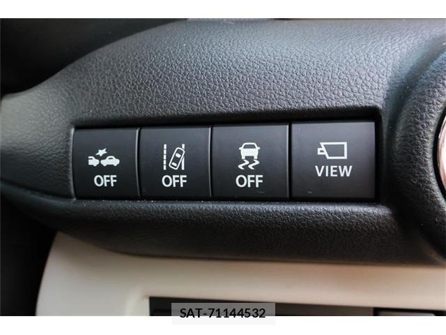 Suzuki SWIFT 2023-12 6020193-4