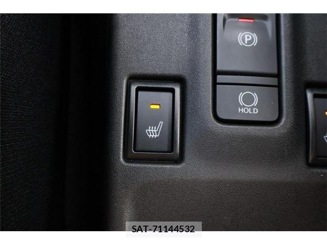 Suzuki SWIFT 2023-12 6020193-7