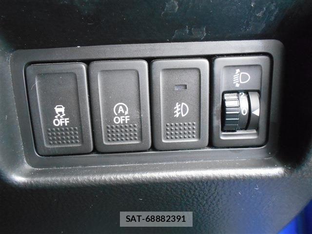 Suzuki SWIFT 2016-02 6753466-12