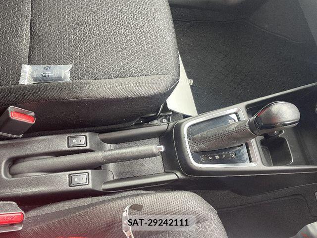 Suzuki SWIFT 2019-11 6913793-9