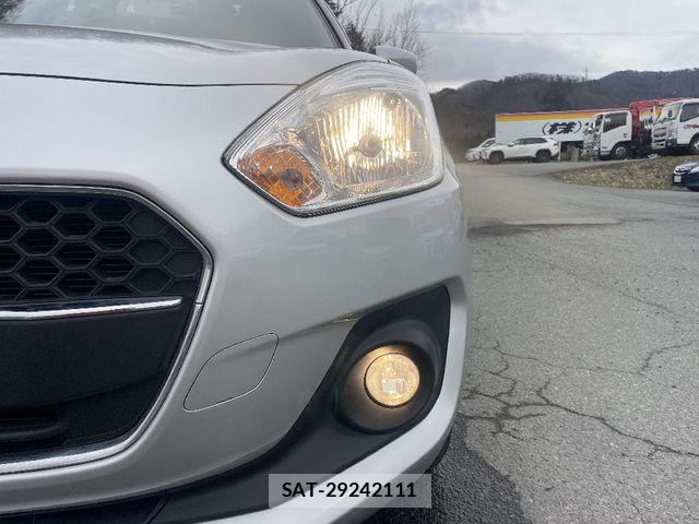 Suzuki SWIFT 2019-11 6913793-22