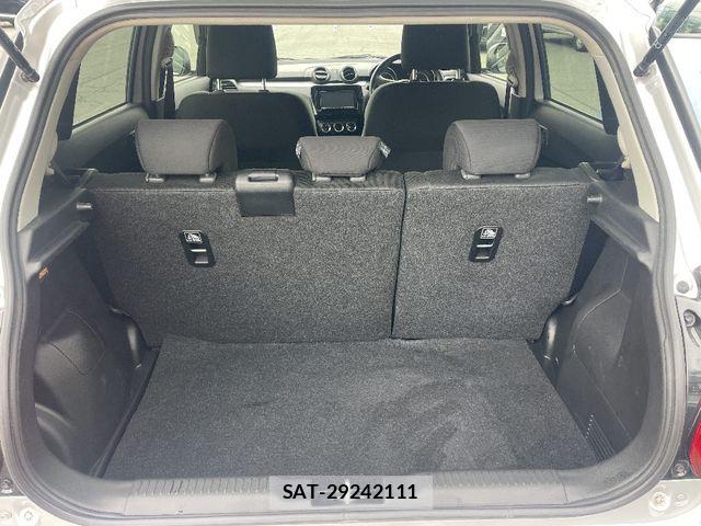 Suzuki SWIFT 2019-11 6913793-3