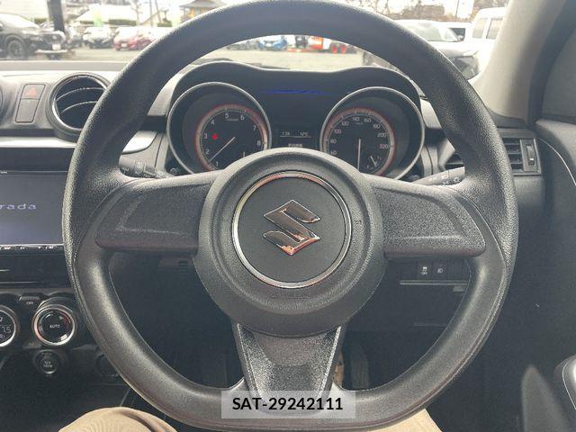 Suzuki SWIFT 2019-11 6913793-7