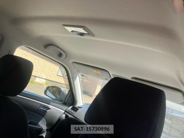 Suzuki SWIFT 2014-04 6913796-15