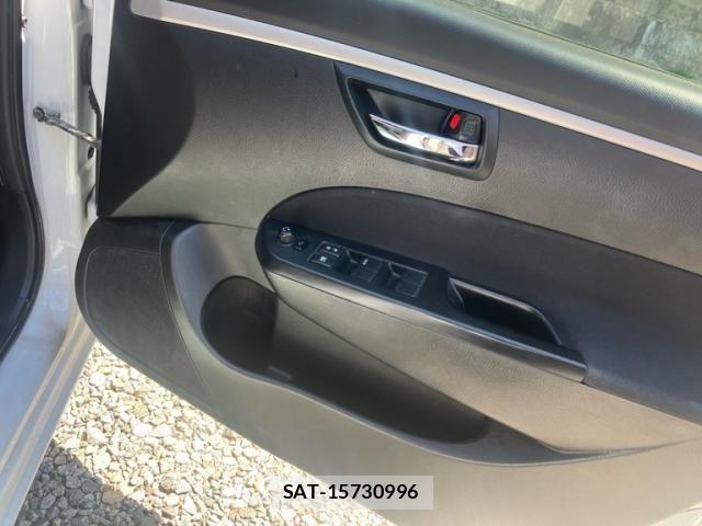 Suzuki SWIFT 2014-04 6913796-19