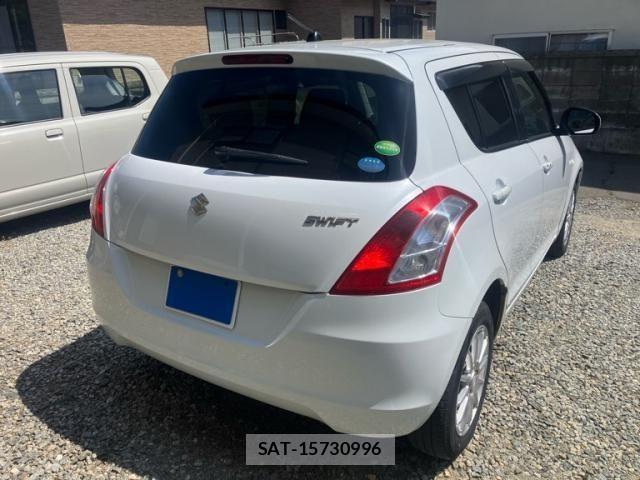 Suzuki SWIFT 2014-04 6913796-5