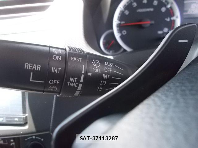 Suzuki SWIFT 2015-02 6913792-15