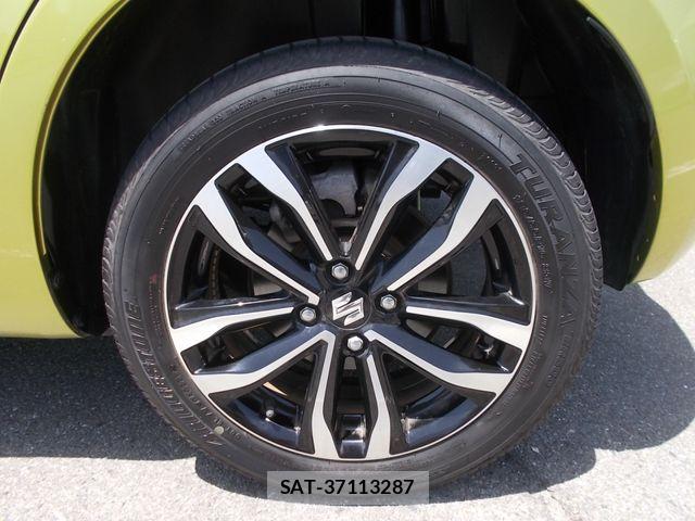 Suzuki SWIFT 2015-02 6913792-24