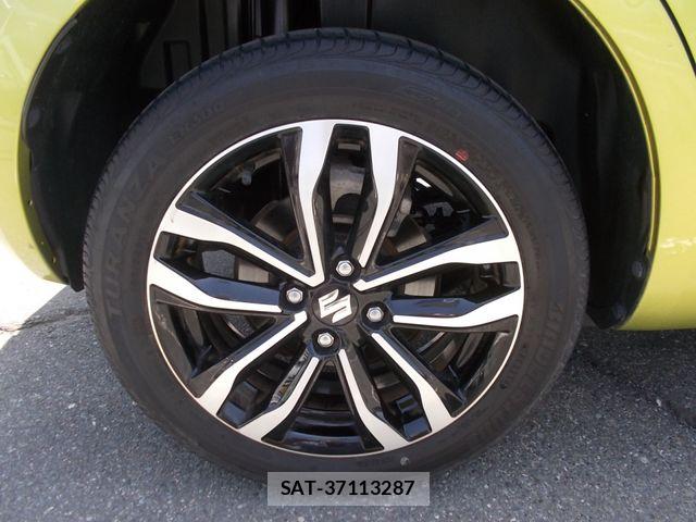 Suzuki SWIFT 2015-02 6913792-25