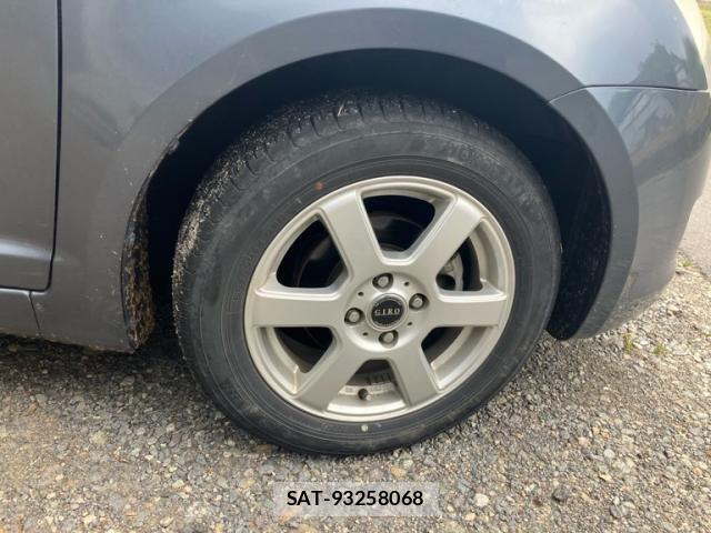 Suzuki SWIFT 2010-05 6913801-8