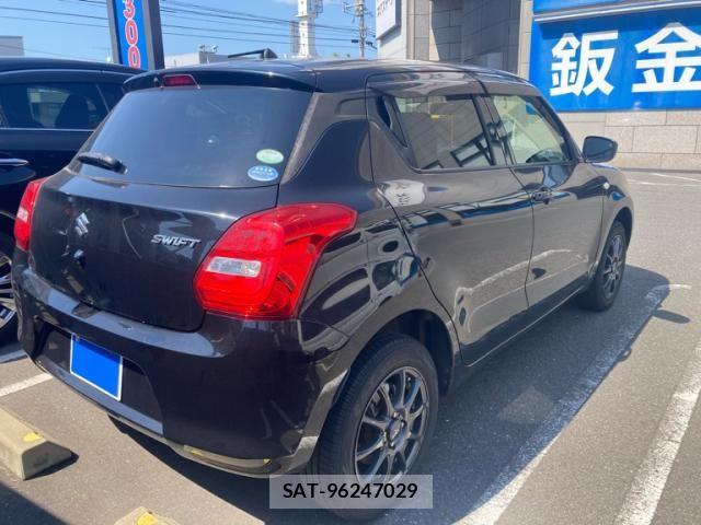 Suzuki SWIFT 2019-01 6913794-3