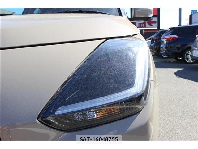 Suzuki SWIFT 2025-10 6998576-11