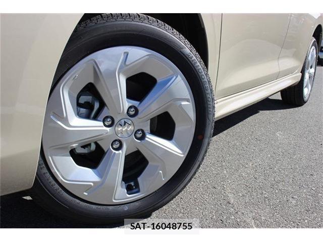Suzuki SWIFT 2025-10 6998576-12