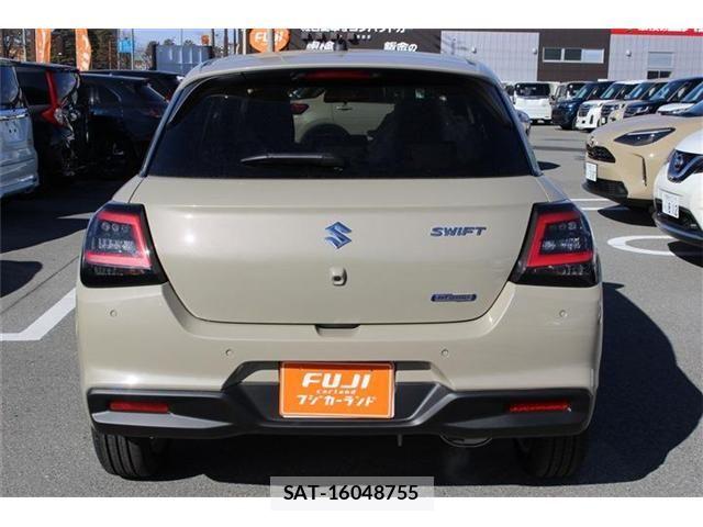 Suzuki SWIFT 2025-10 6998576-14