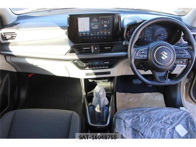 Suzuki SWIFT 2025-10 6998576-1