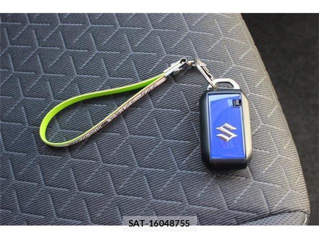 Suzuki SWIFT 2025-10 6998576-20