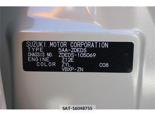 Suzuki SWIFT 2025-10 6998576-29