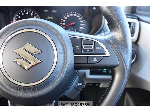 Suzuki SWIFT 2025-10 6998576-5