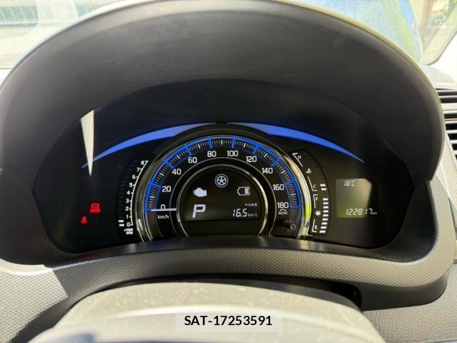 Suzuki SWIFT 2015-07 7225721-13