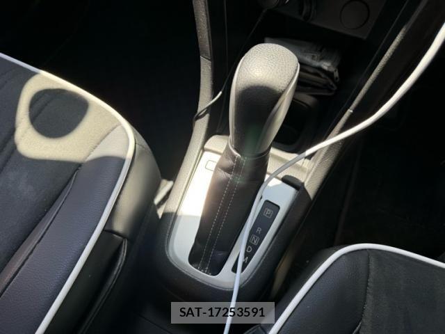Suzuki SWIFT 2015-07 7225721-16