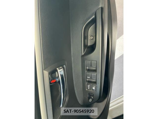 Suzuki SWIFT 2014-04 7225718-11