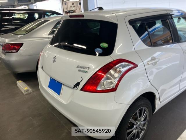 Suzuki SWIFT 2014-04 7225718-3