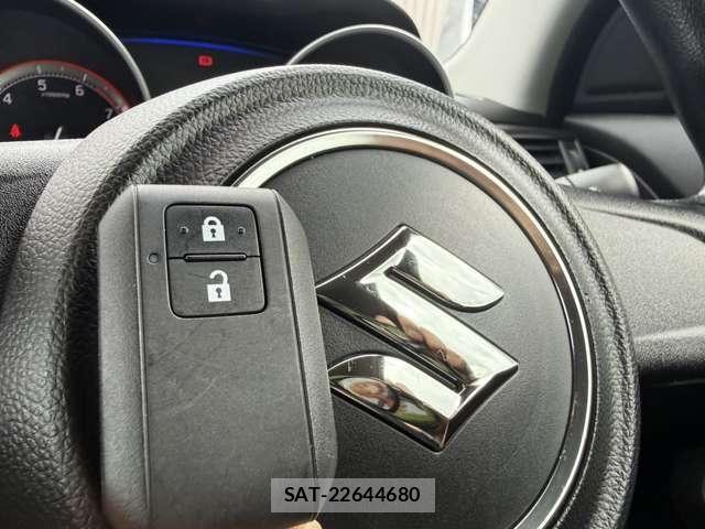 Suzuki SWIFT 2021-12 7250587-6