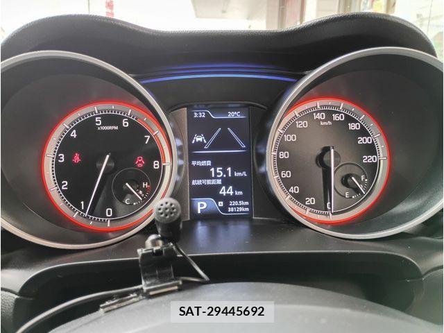 Suzuki SWIFT 2021-03 7252492-17